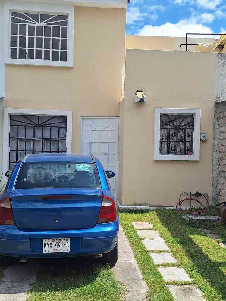 casa en venta avenida laguna santa maria del oro fraccionamiento las luces tlajomulco de zuniga jalisco pr6XZFO